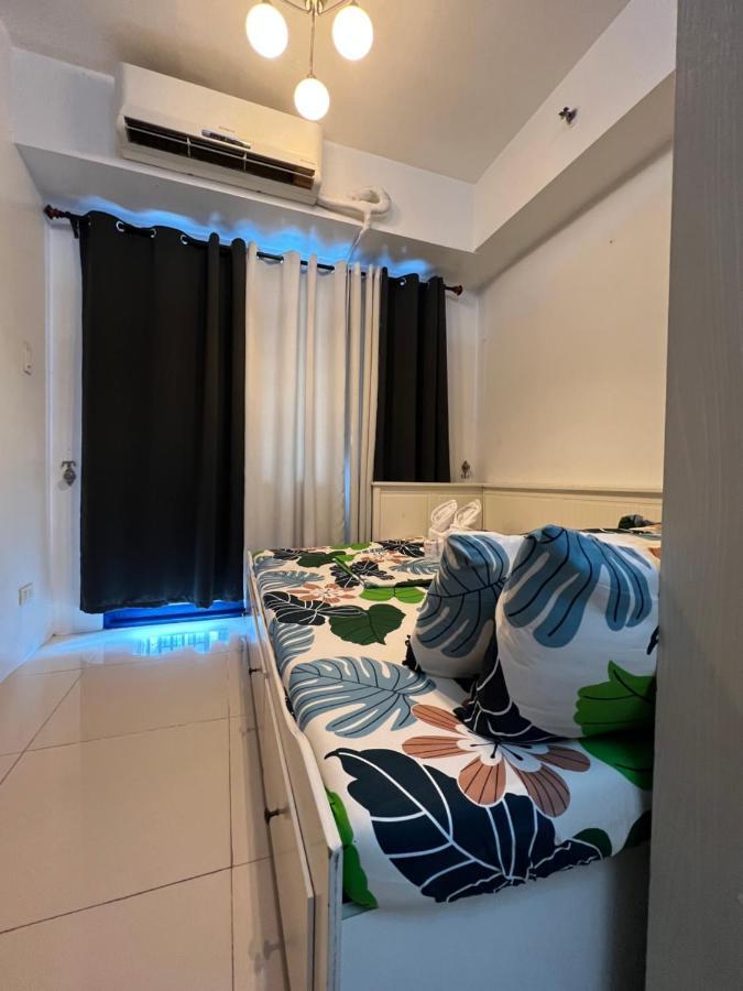Sea Residences Moa - Paul Manila Kültér fotó