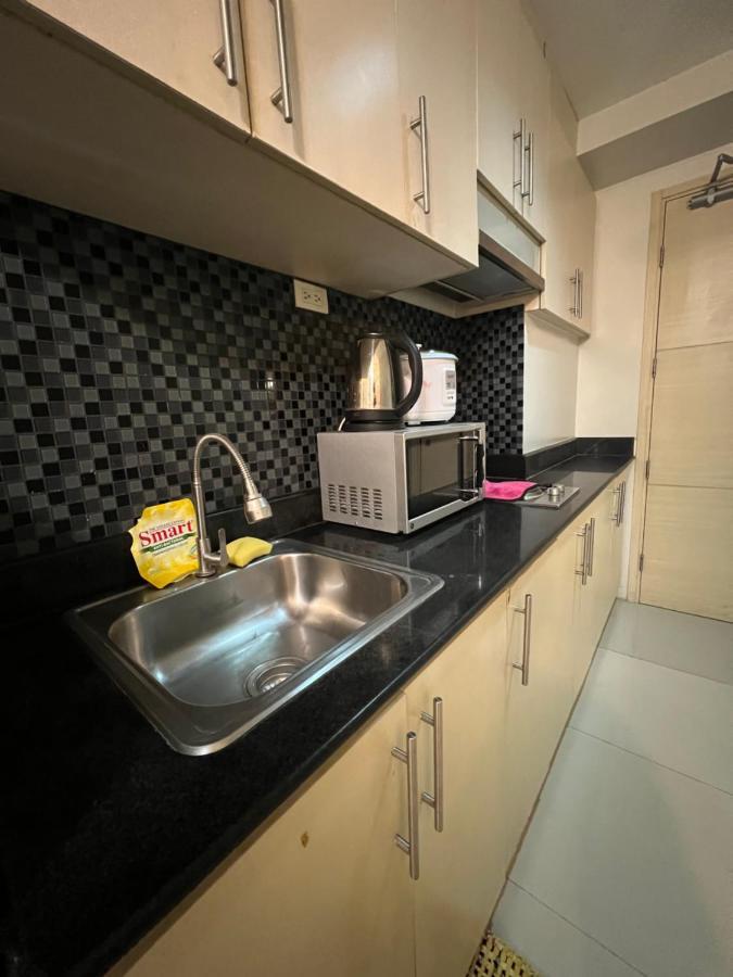 Sea Residences Moa - Paul Manila Kültér fotó